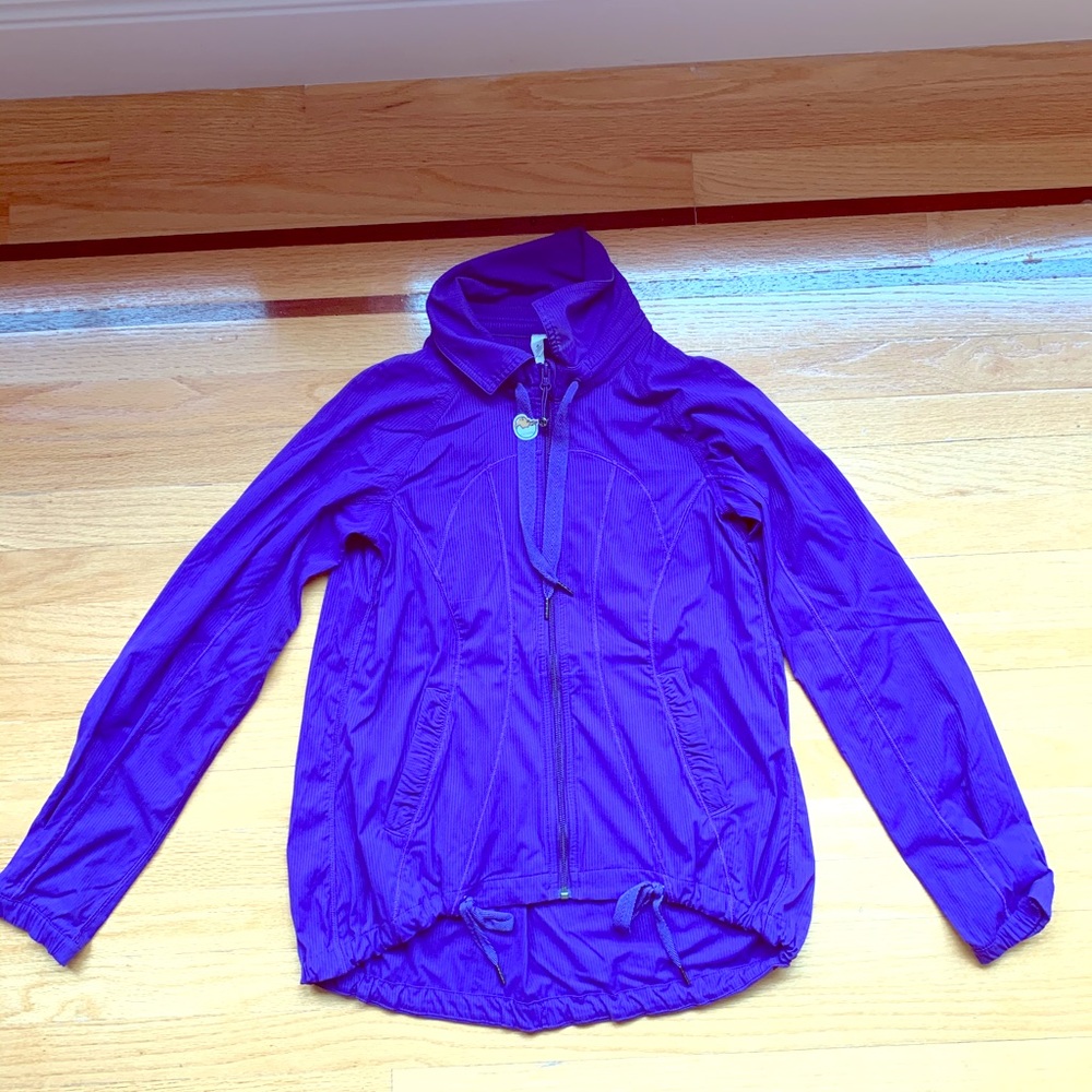 Lululemon light jacket